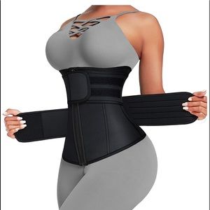 Women’s waist trainer size medium